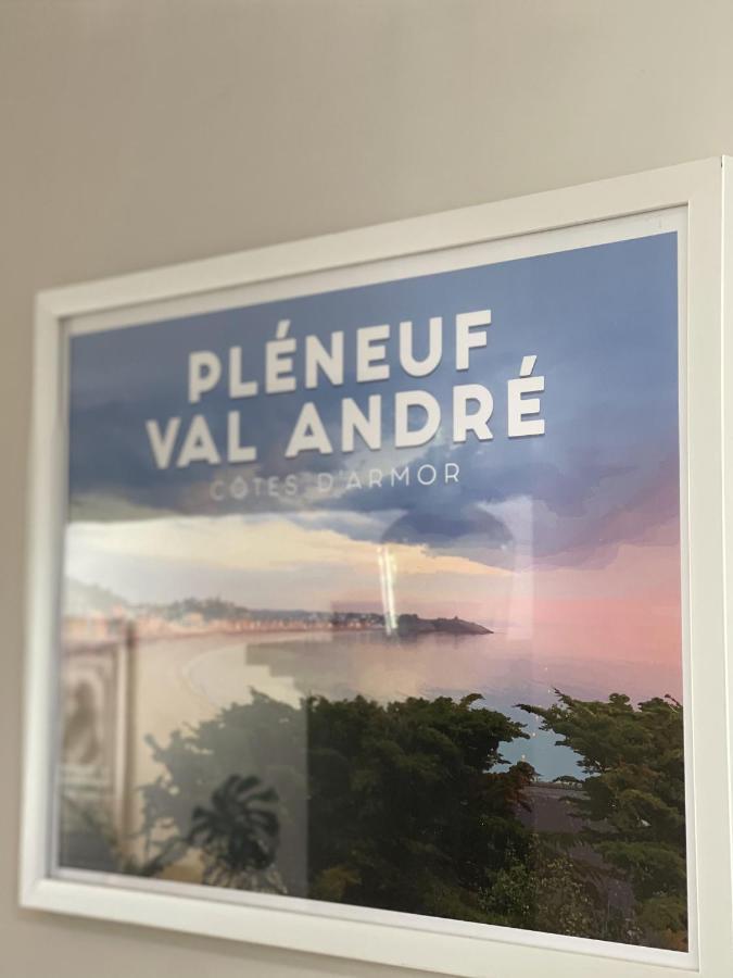 Helen Villa Dinan Buitenkant foto